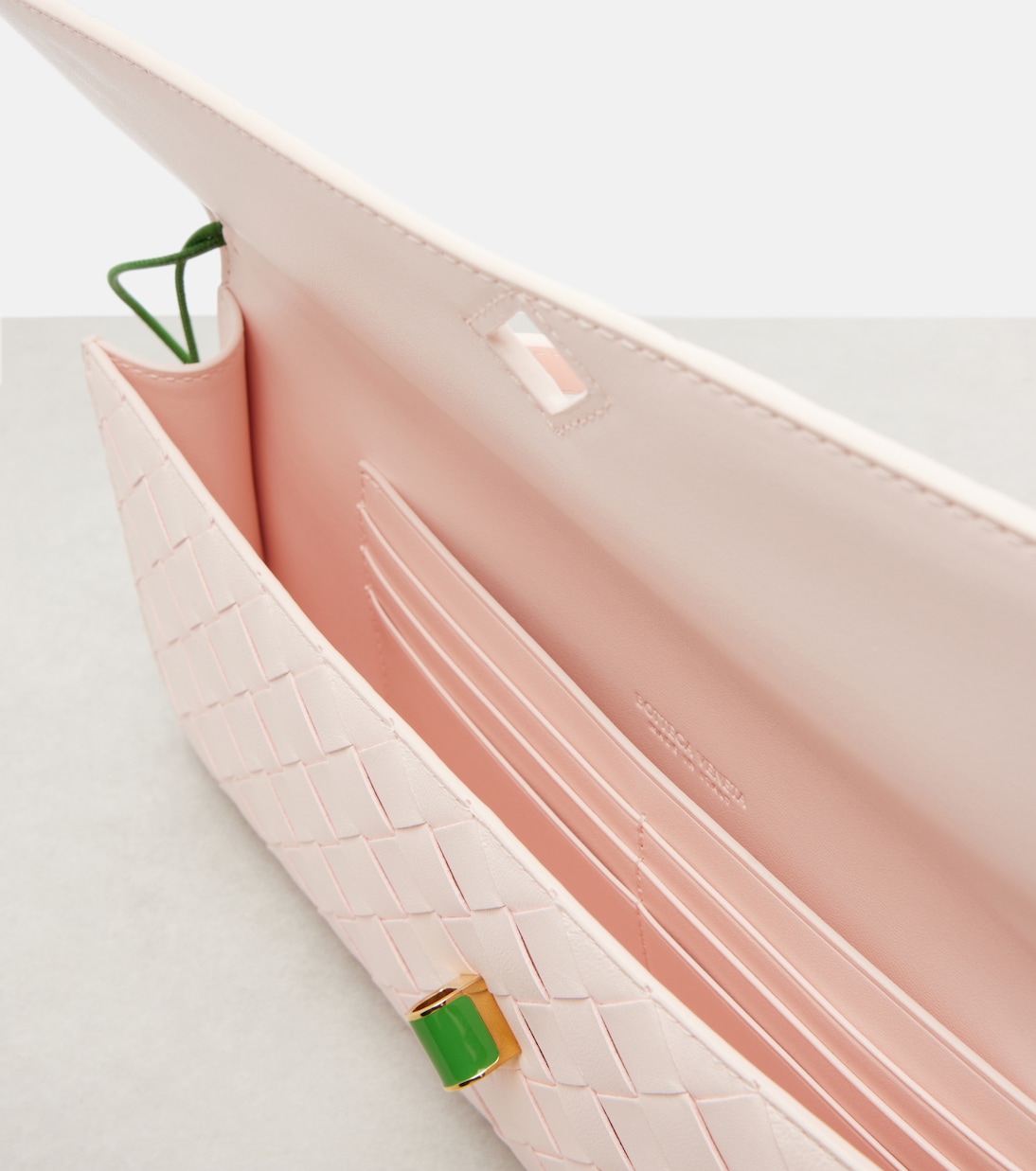 Andiamo Intrecciato leather clutch | Bottega Veneta