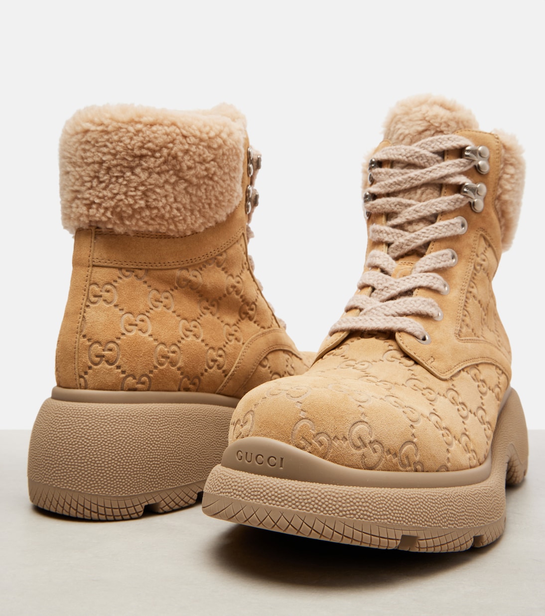 Schnürstiefel Yaga GG aus Veloursleder | Gucci