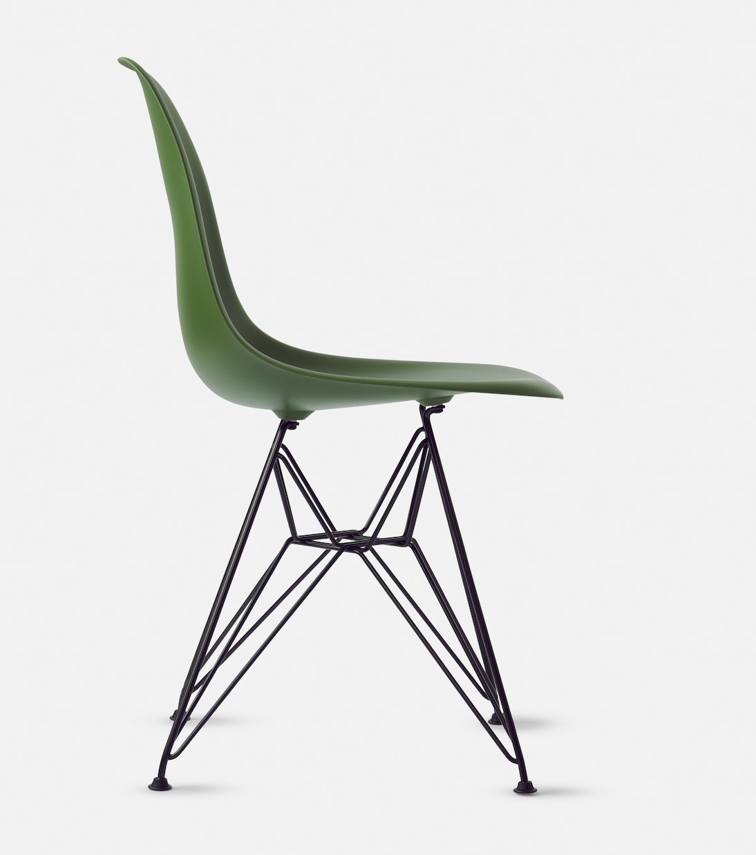 DSR chair by Charles & Ray Eames | Vitra