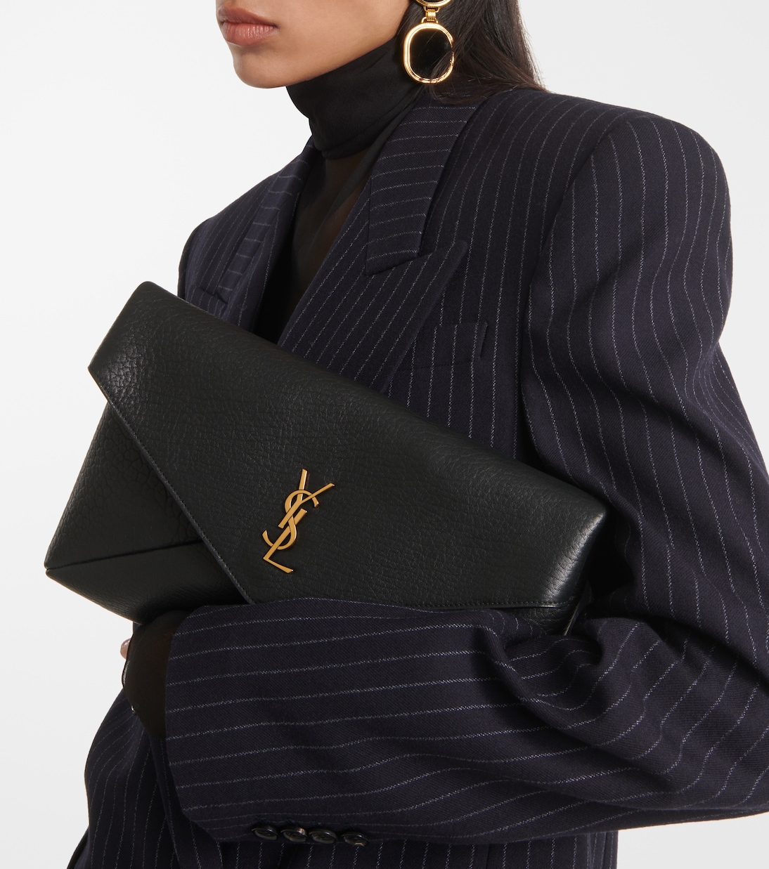 Clutch Cassandre Large aus Leder in Schwarz Saint Laurent Mytheresa