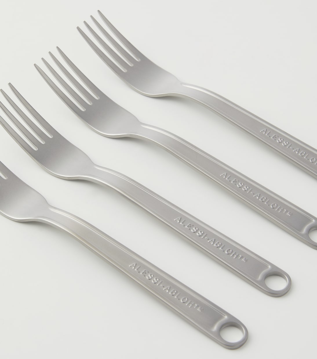 Conversational Objects 16-piece flatware set by Virgil Abloh | Alessi