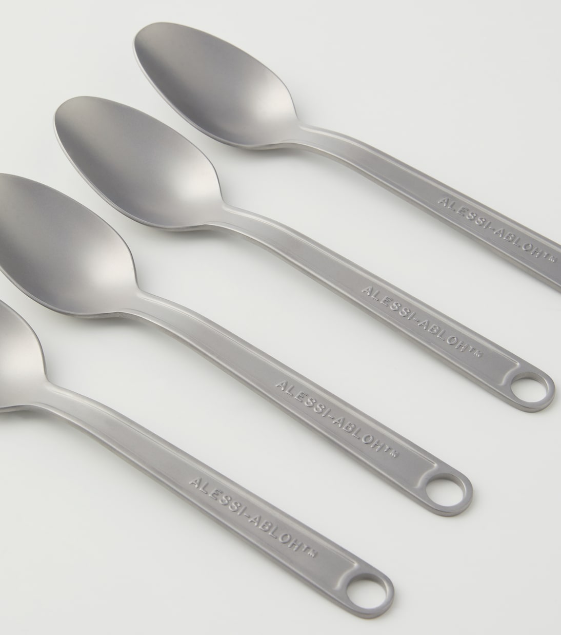 Conversational Objects 16-piece flatware set by Virgil Abloh | Alessi