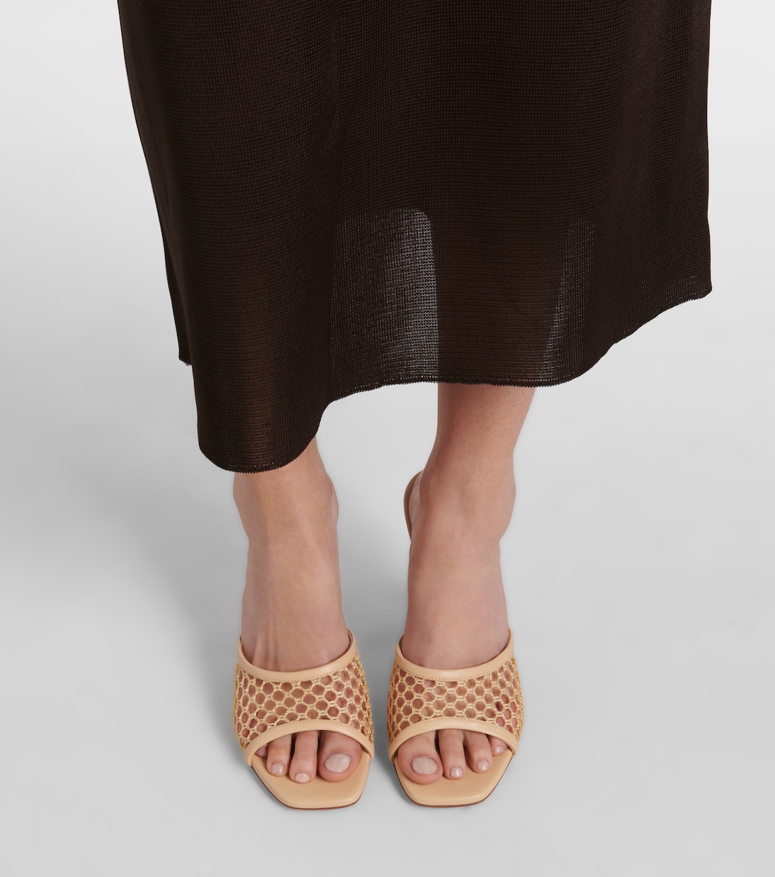Pantoletten Lupita 95 mit Leder | Amina Muaddi