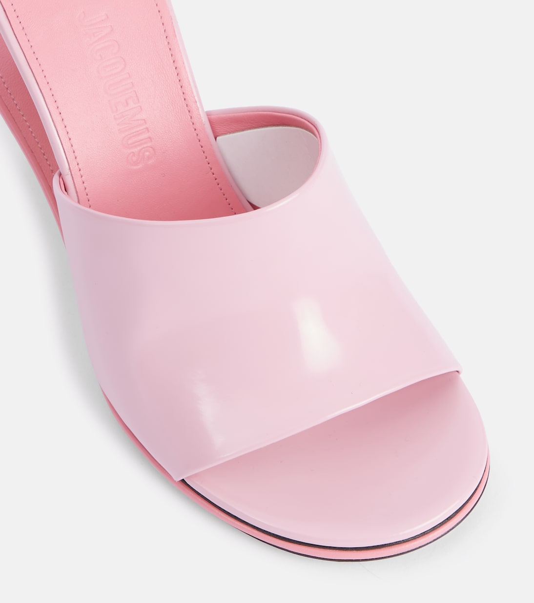 Mules in pelle JACQUEMUS per uno stile giovane e moderno