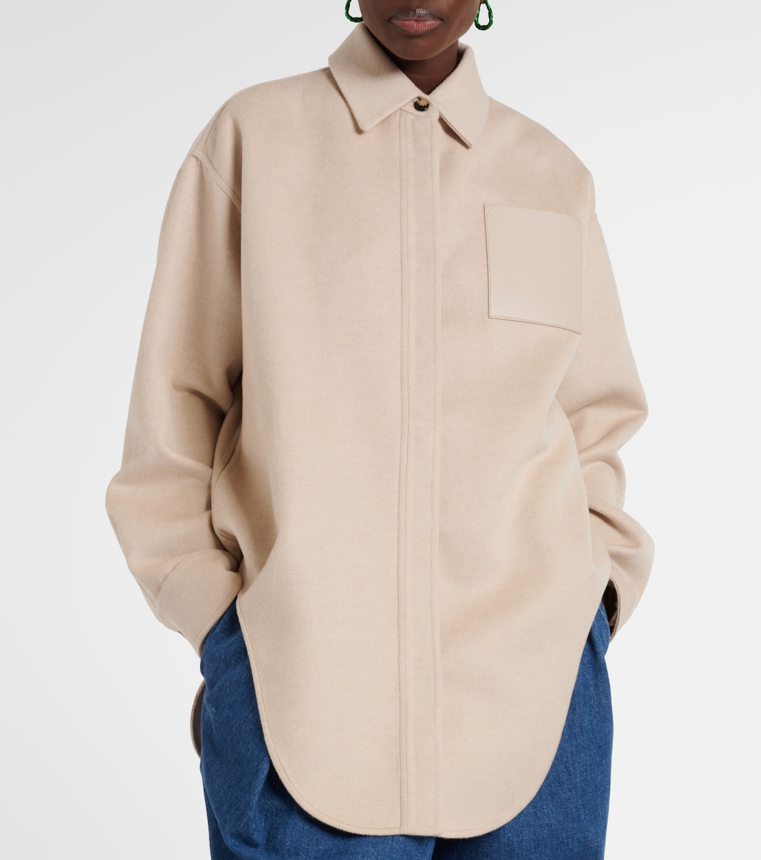 Hemdjacke aus Wolle und Kaschmir mit Leder | Loewe