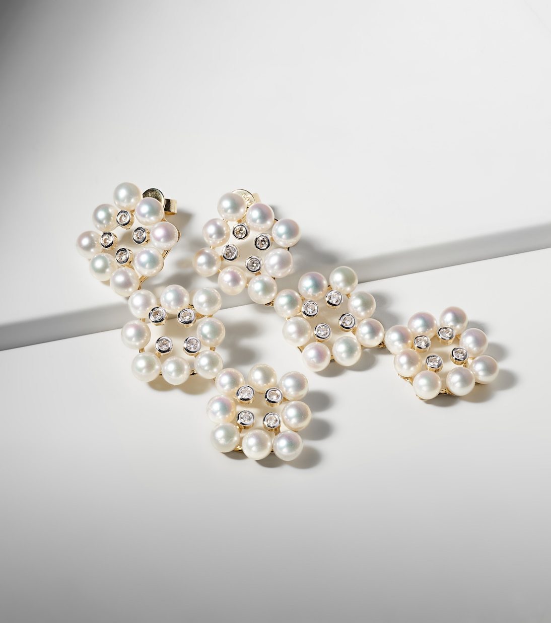Cluster Drop 14kt gold drop earrings with diamonds and pearls | Mateo