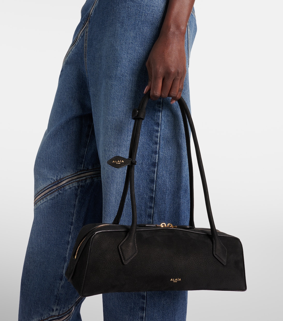 Le Teckel Medium suede shoulder bag | Alaïa