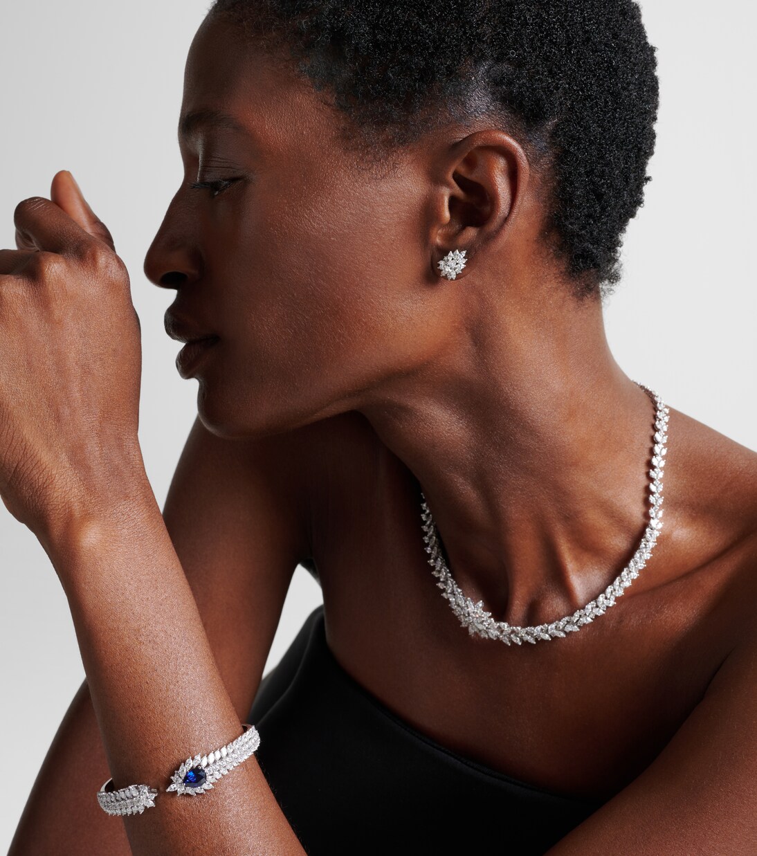 Orecchini Y-Not in oro bianco 18kt con diamanti | Yeprem
