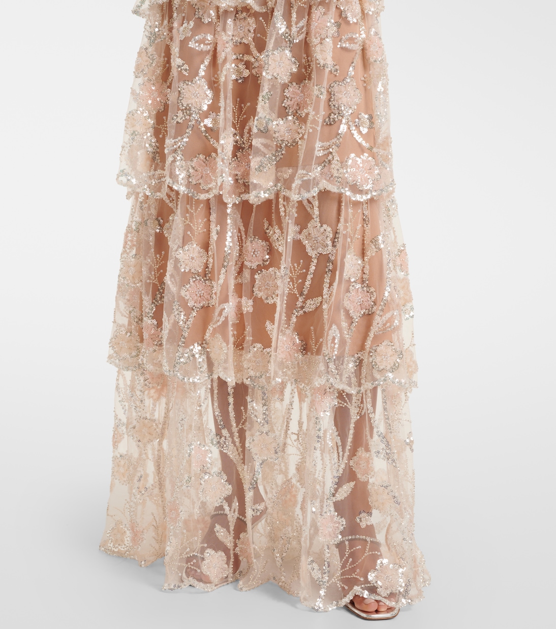 Vestido Corsé de Niveles con Detalles Artísticos para Jóvenes
