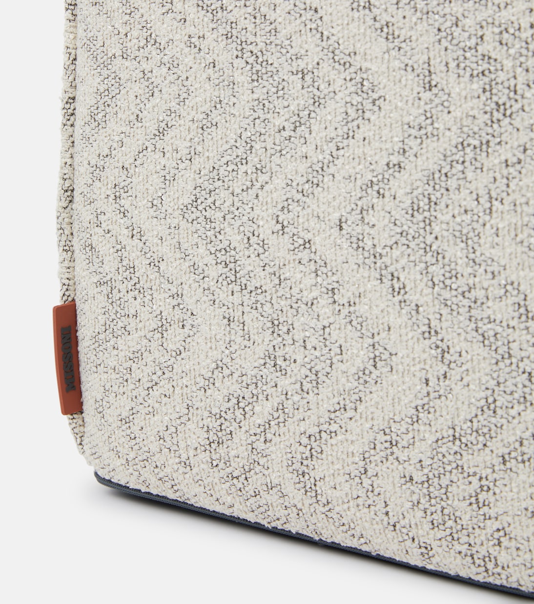 Columbia zigzag jacquard pouf | Missoni