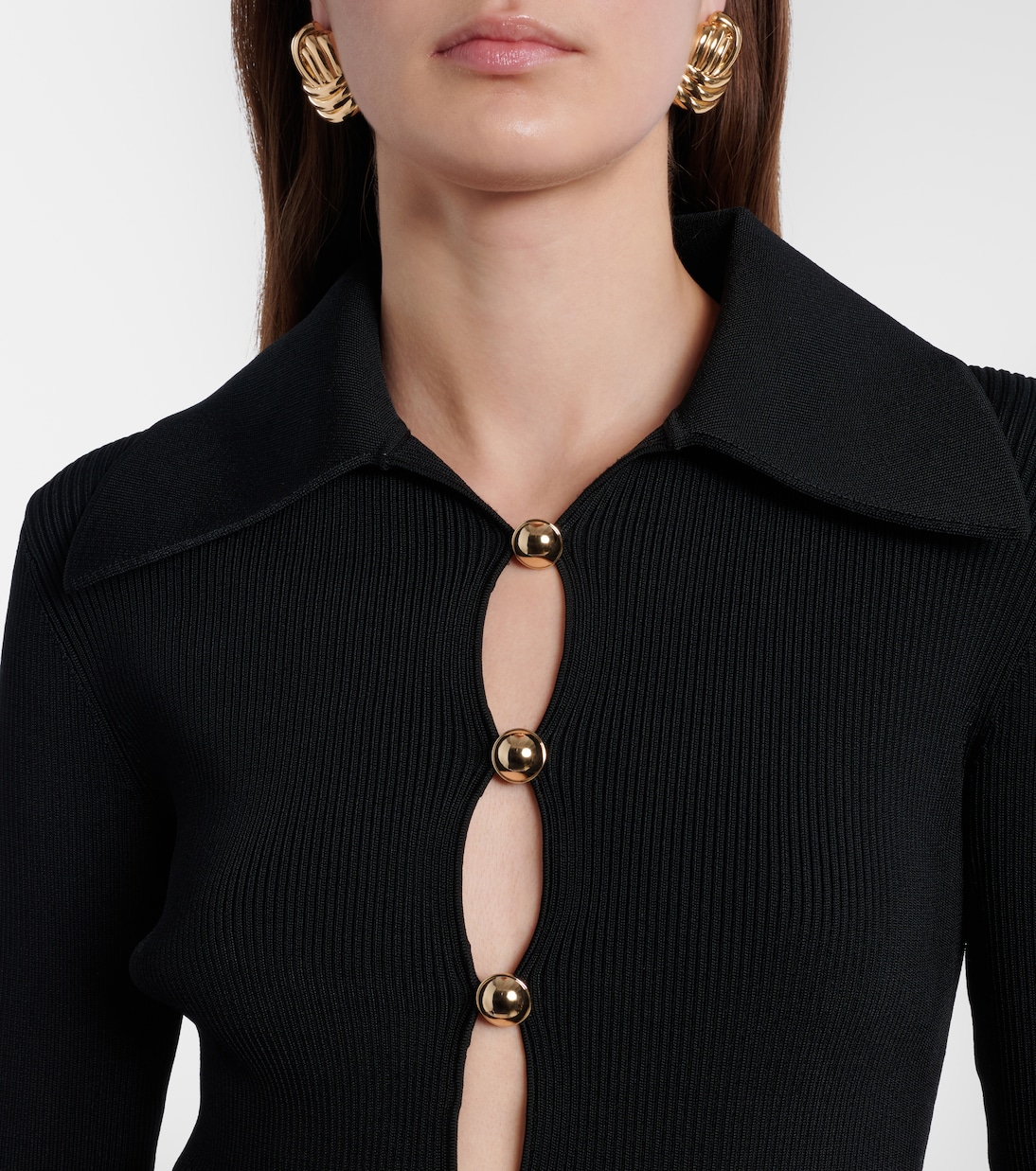 توب محبوك | Self-Portrait