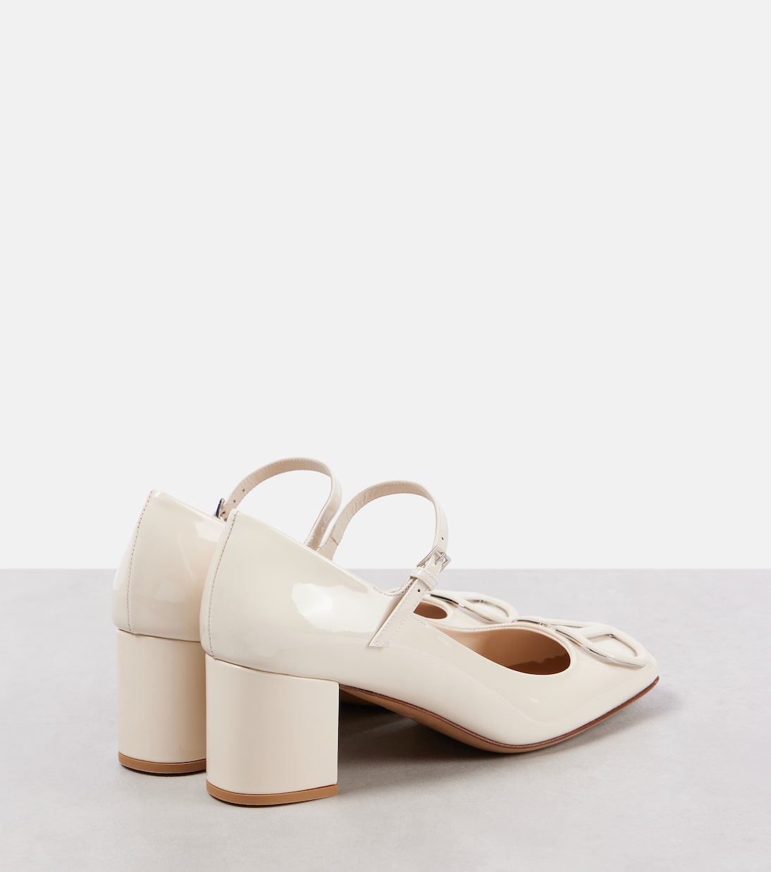 Escarpins VLogo Signature en cuir verni | Valentino Garavani