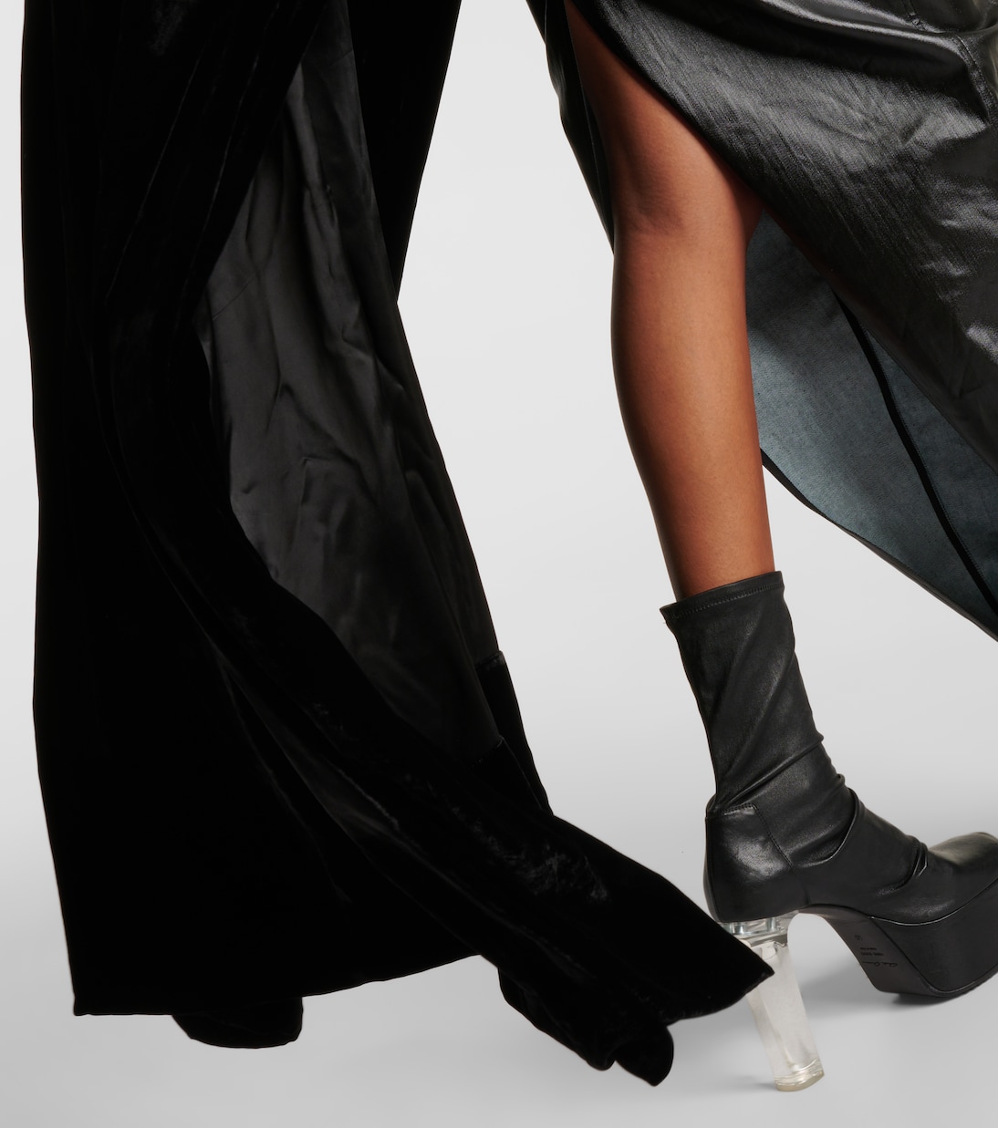 Mantella in velluto | Rick Owens