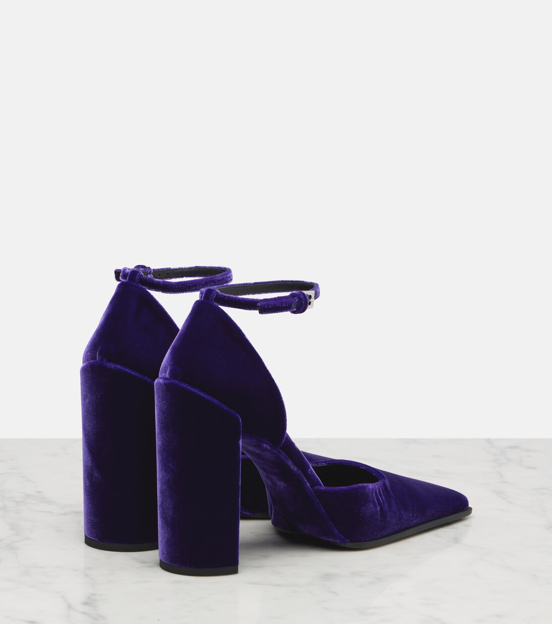 Square 90天鹅绒高跟鞋 | Alaïa