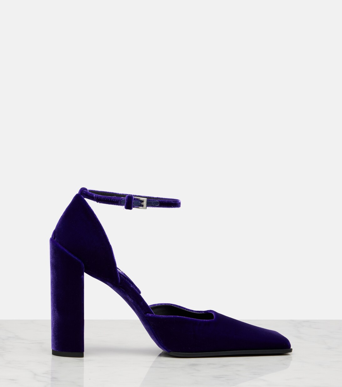 Square 90天鹅绒高跟鞋 | Alaïa