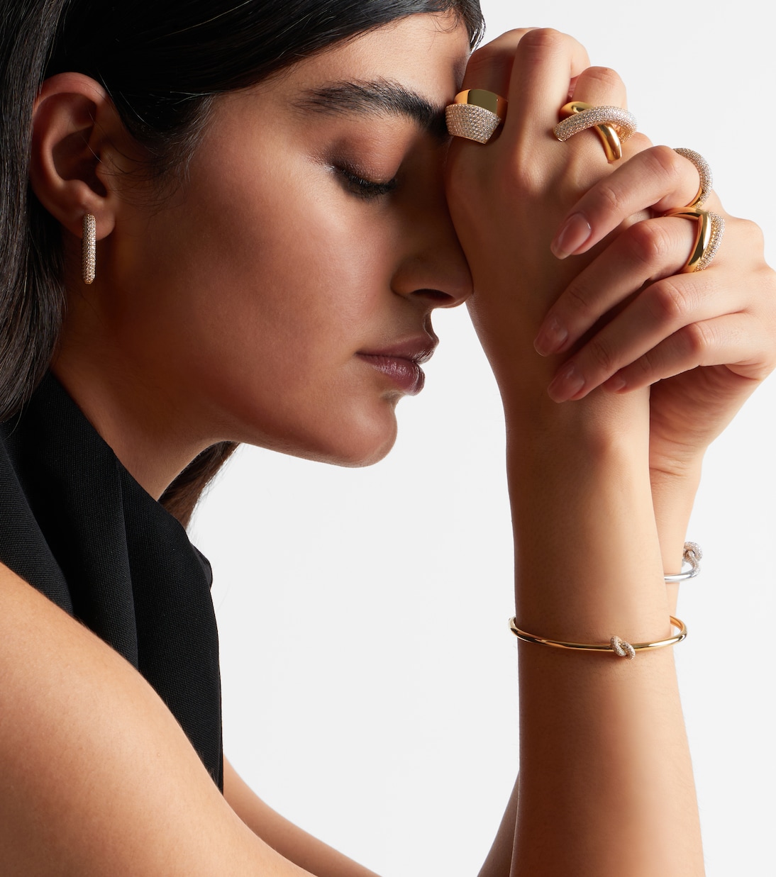 Drop Link Medium 18kt gold earrings with diamonds | Engelbert