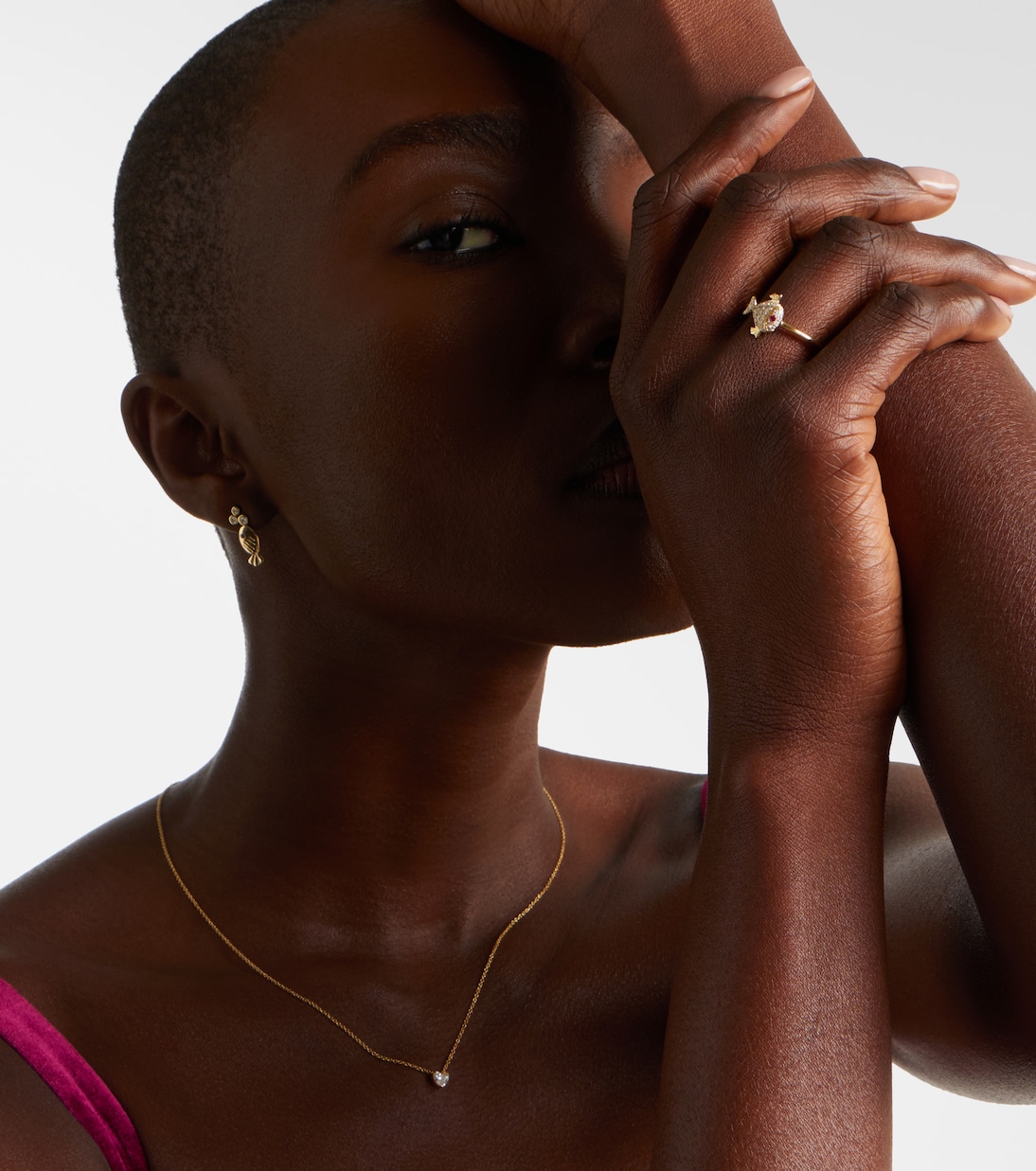 Bague Petit Poisson en or 18 ct, diamants et rubis | Yvonne Léon