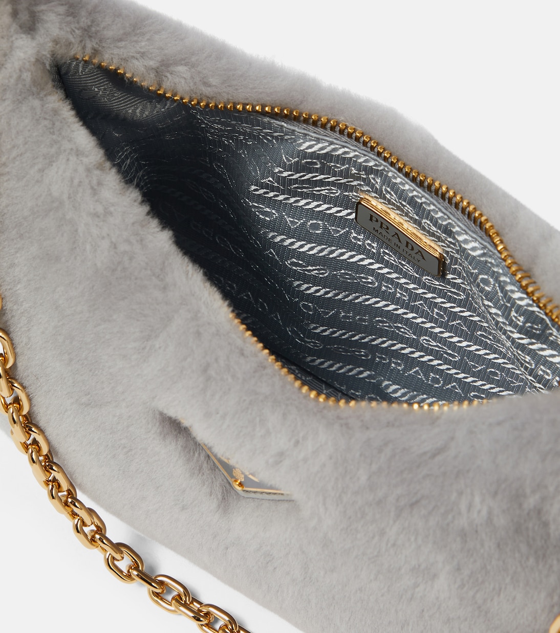 Schultertasche Re-Edition 2005 aus Shearling | Prada