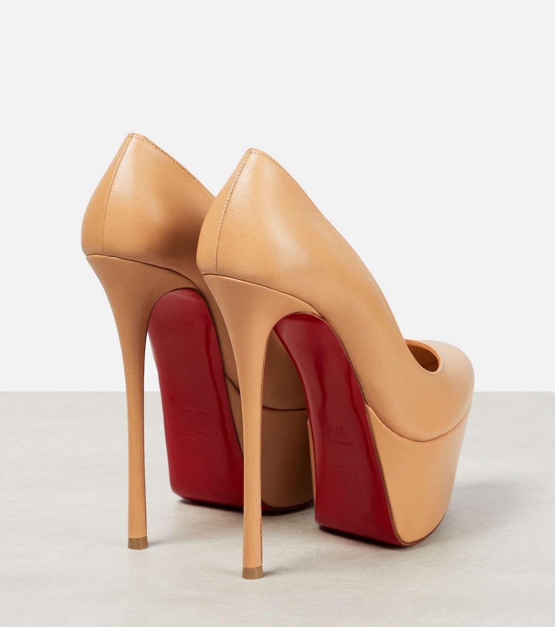 Dolly Alta 160 leather platform pumps | Christian Louboutin