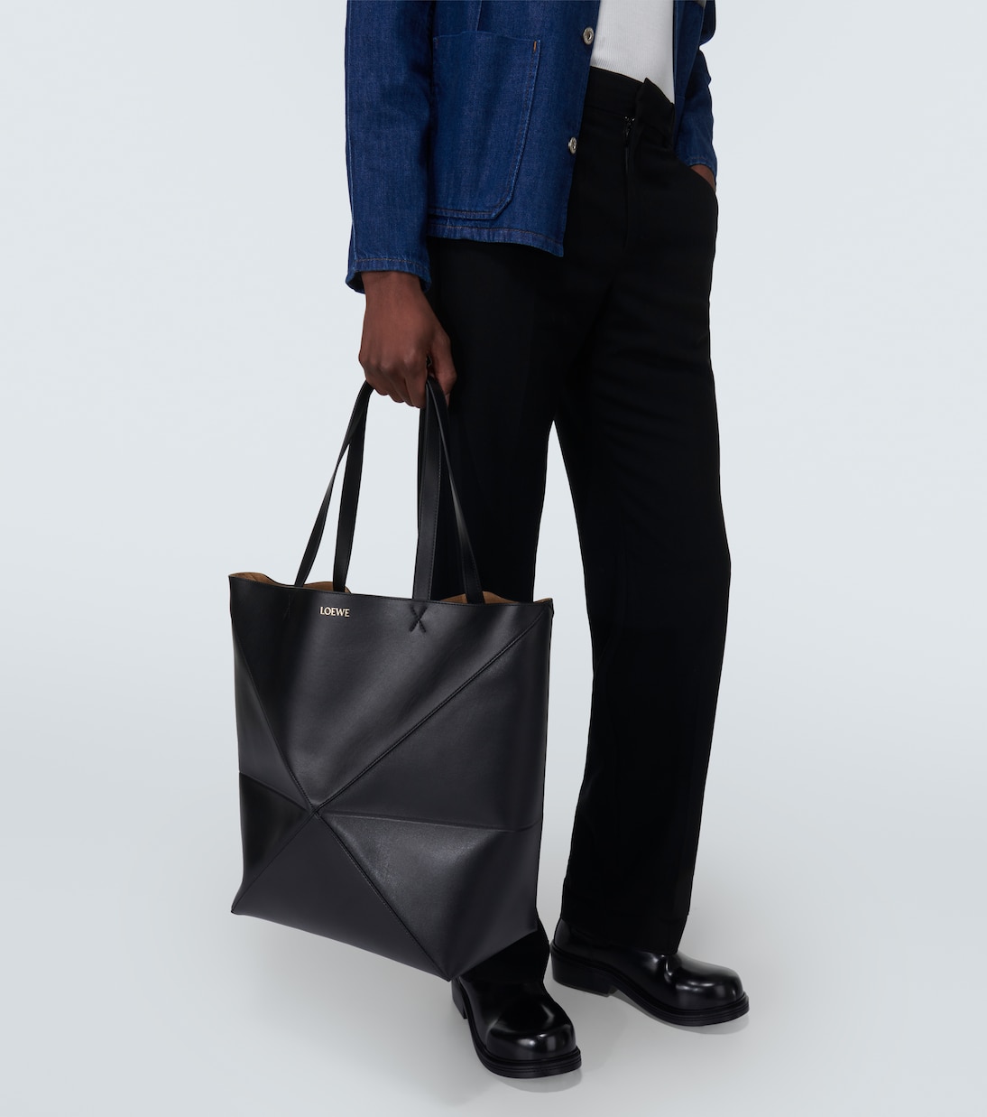 Tote Puzzle Fold XL aus Leder | Loewe