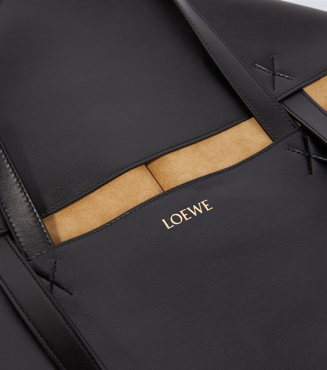 Tote Puzzle Fold XL aus Leder | Loewe
