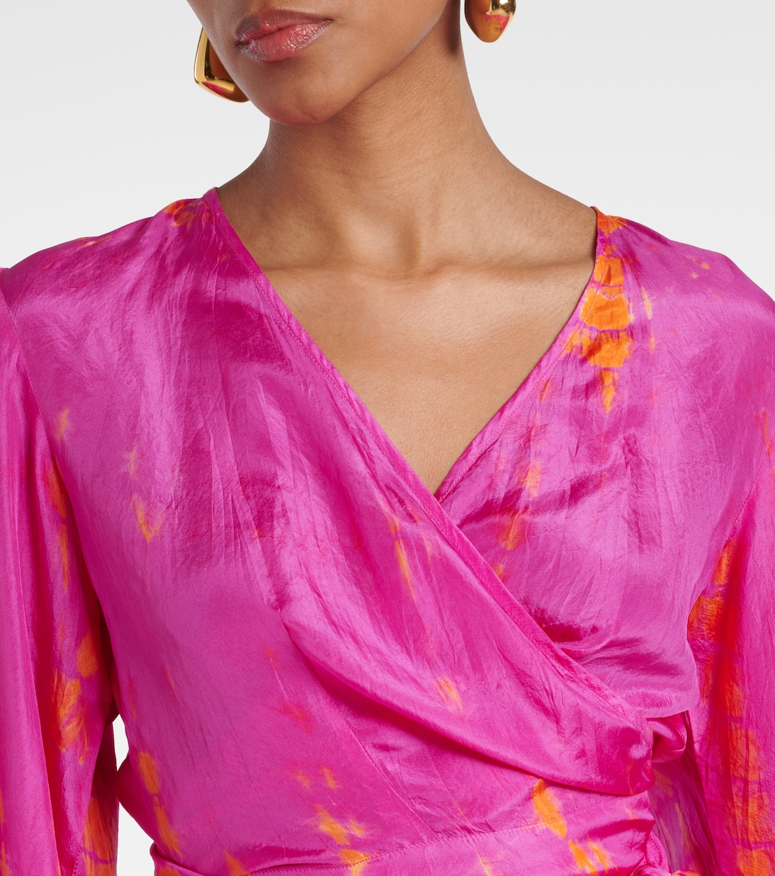 Top envolvente de seda tie-dye | Anna Kosturova