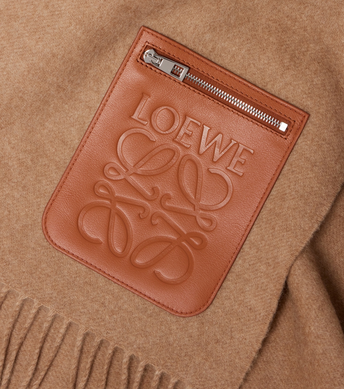 Anagram羊毛与羊绒围巾 | Loewe