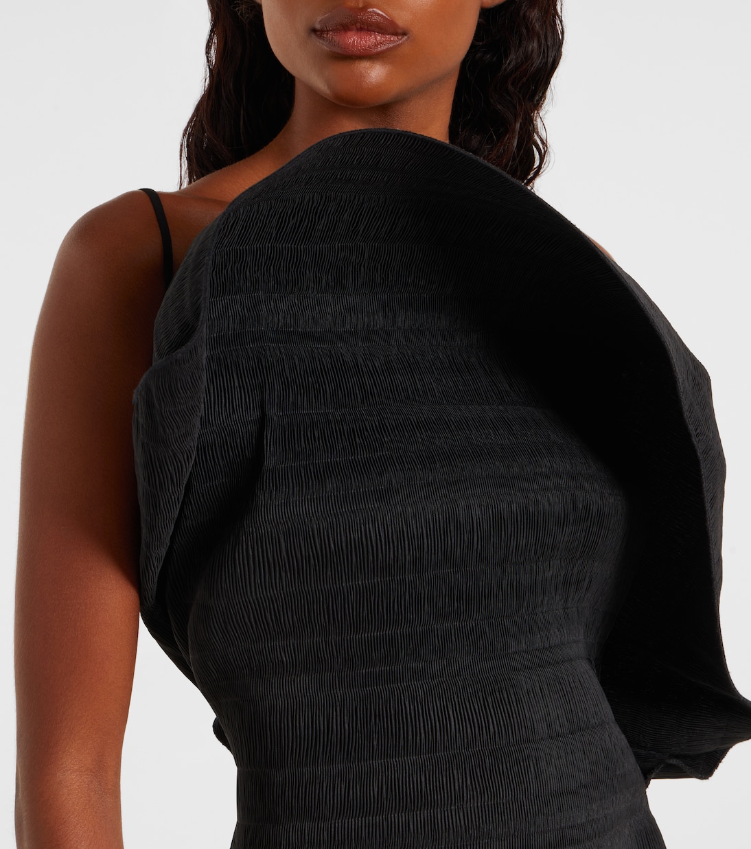 Caped gown | Magda Butrym
