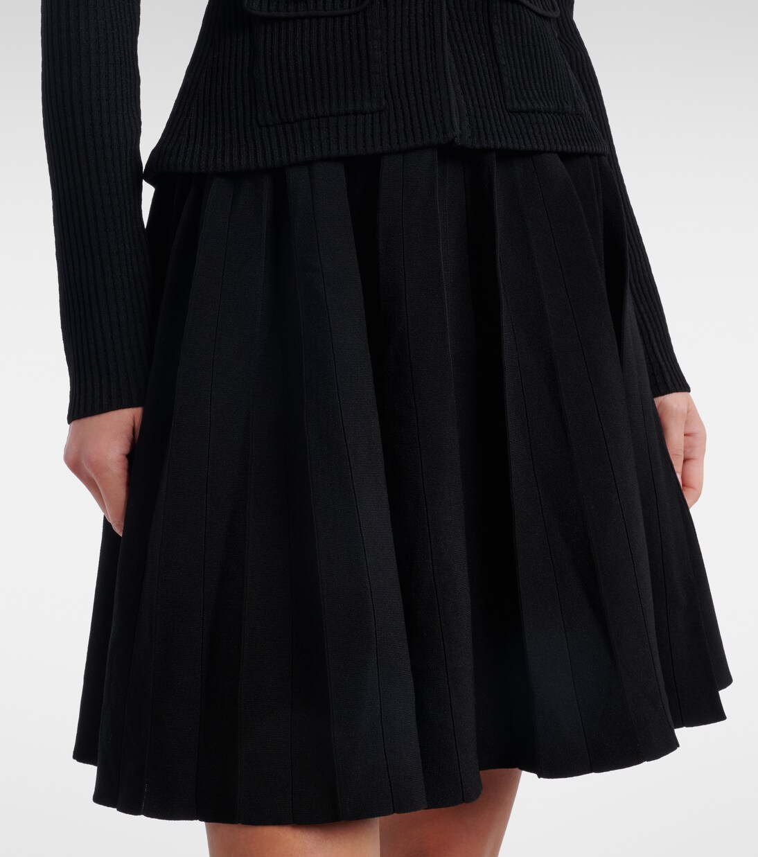 Robe à ornements | Self-Portrait