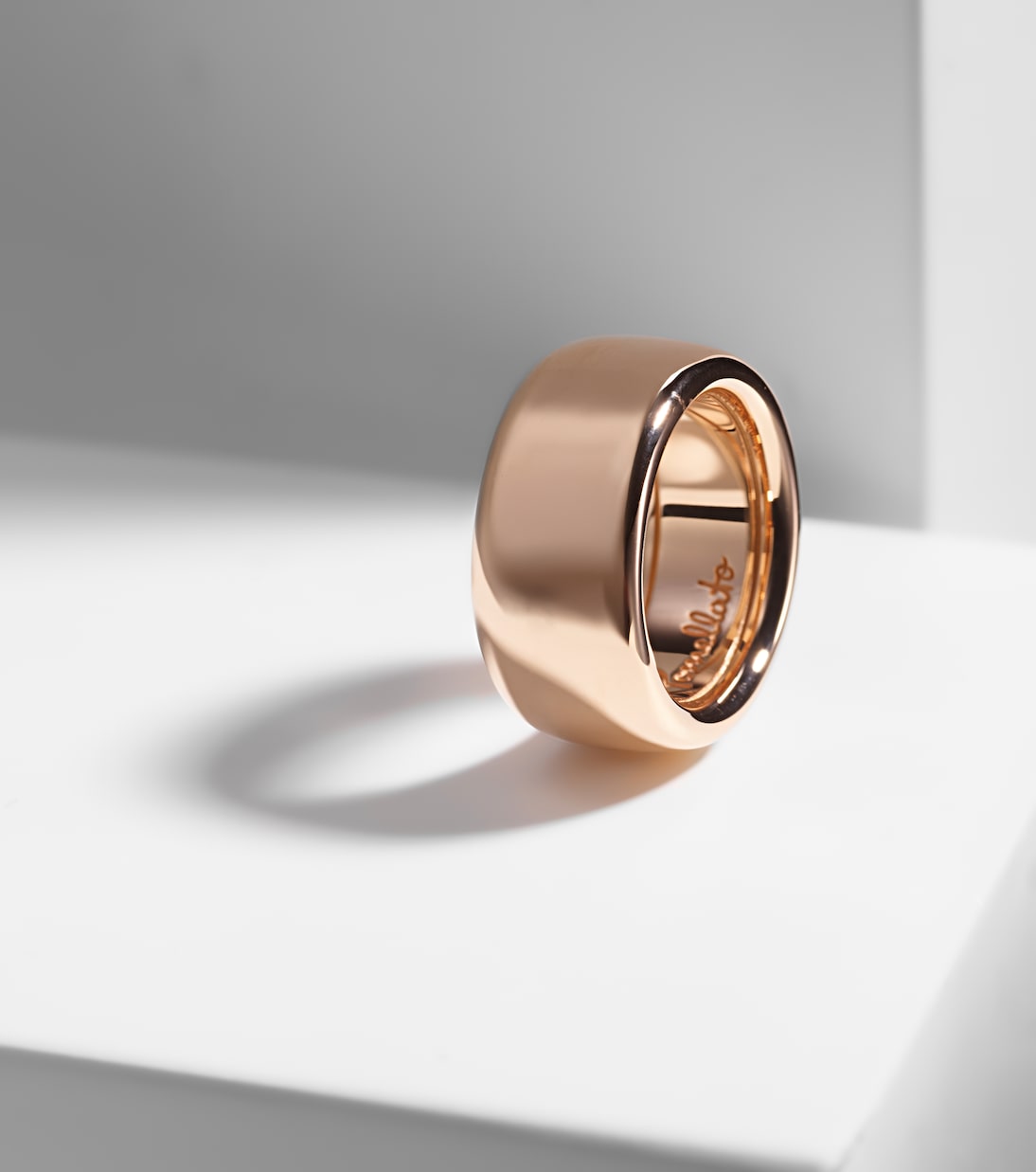 Bague Iconica en or rose 18 ct | Pomellato