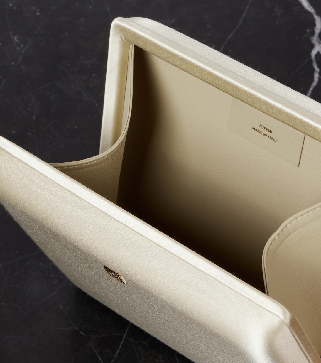 Clutch Box in raso | Toteme