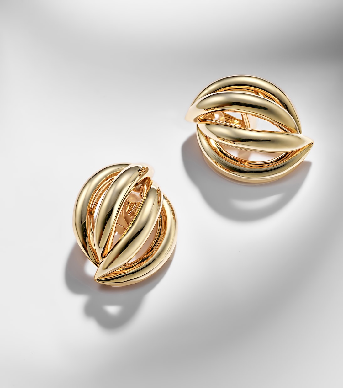 Clip-Ohrringe Abstract Line, 10kt vergoldet | Jennifer Fisher