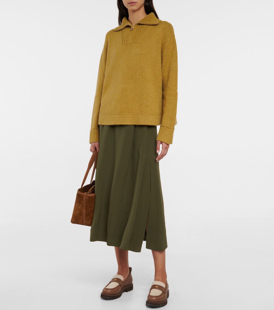 Maglione in Cashmere Loro Piana con Mezza Cerniera, Stile Giovane e Moderno