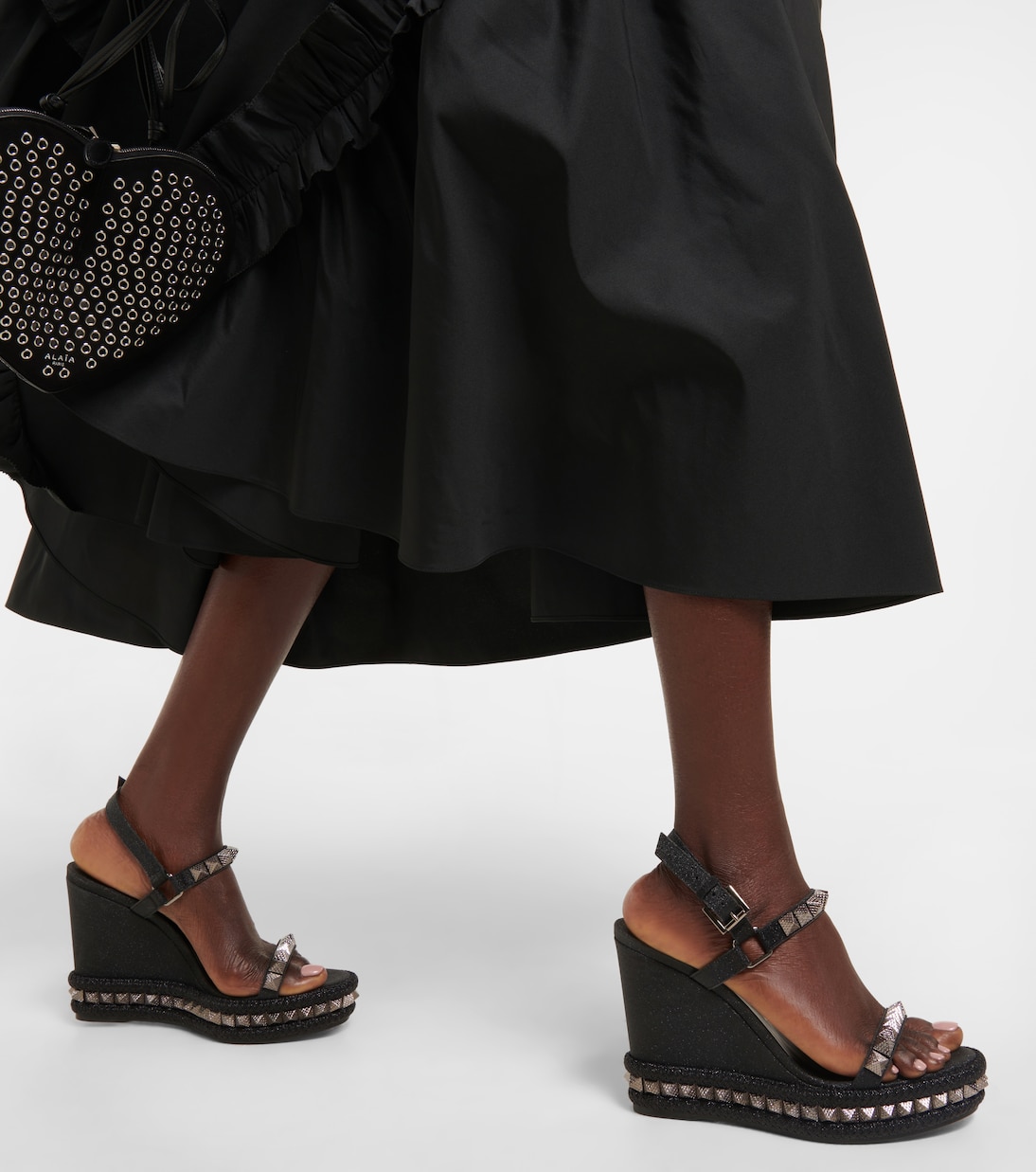 Espadrilles Pyraclou en cuir à ornements | Christian Louboutin