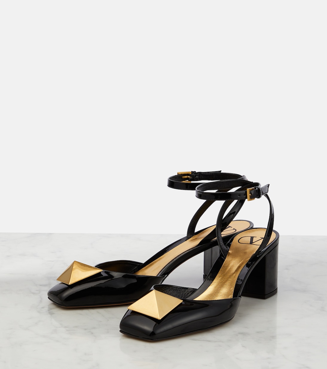 One Stud patent leather pumps | Valentino Garavani