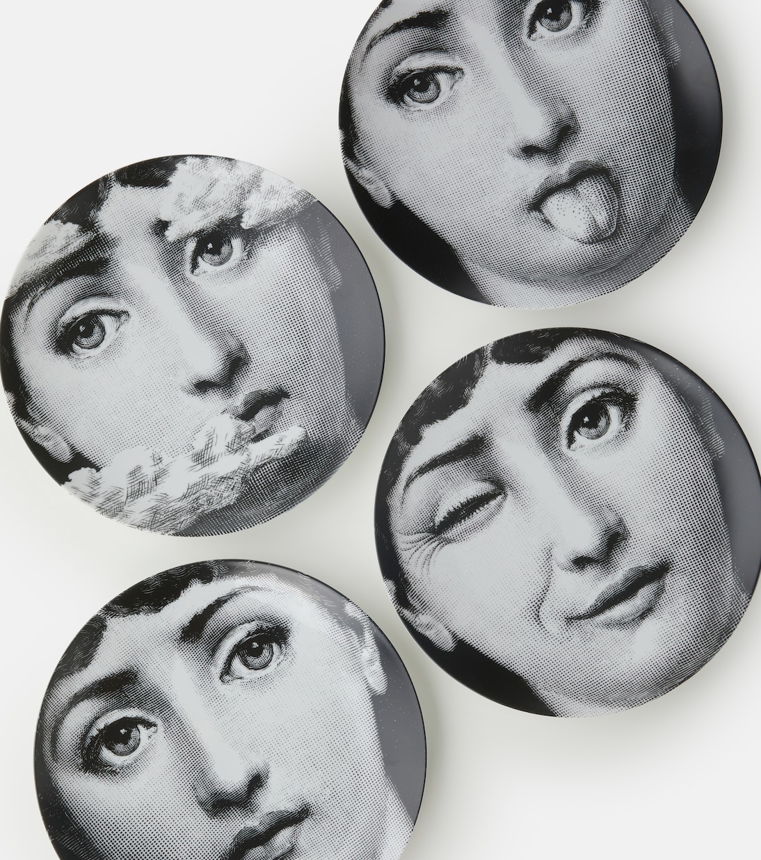 Tema e Variazioni n.82 wall plate | Fornasetti