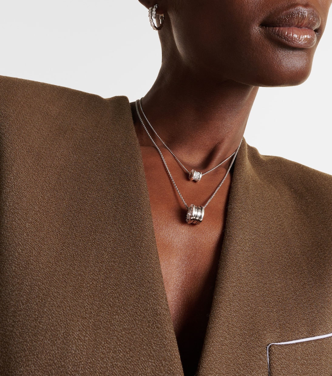 Collana B.zero1 in oro bianco 18kt con diamanti | Bvlgari