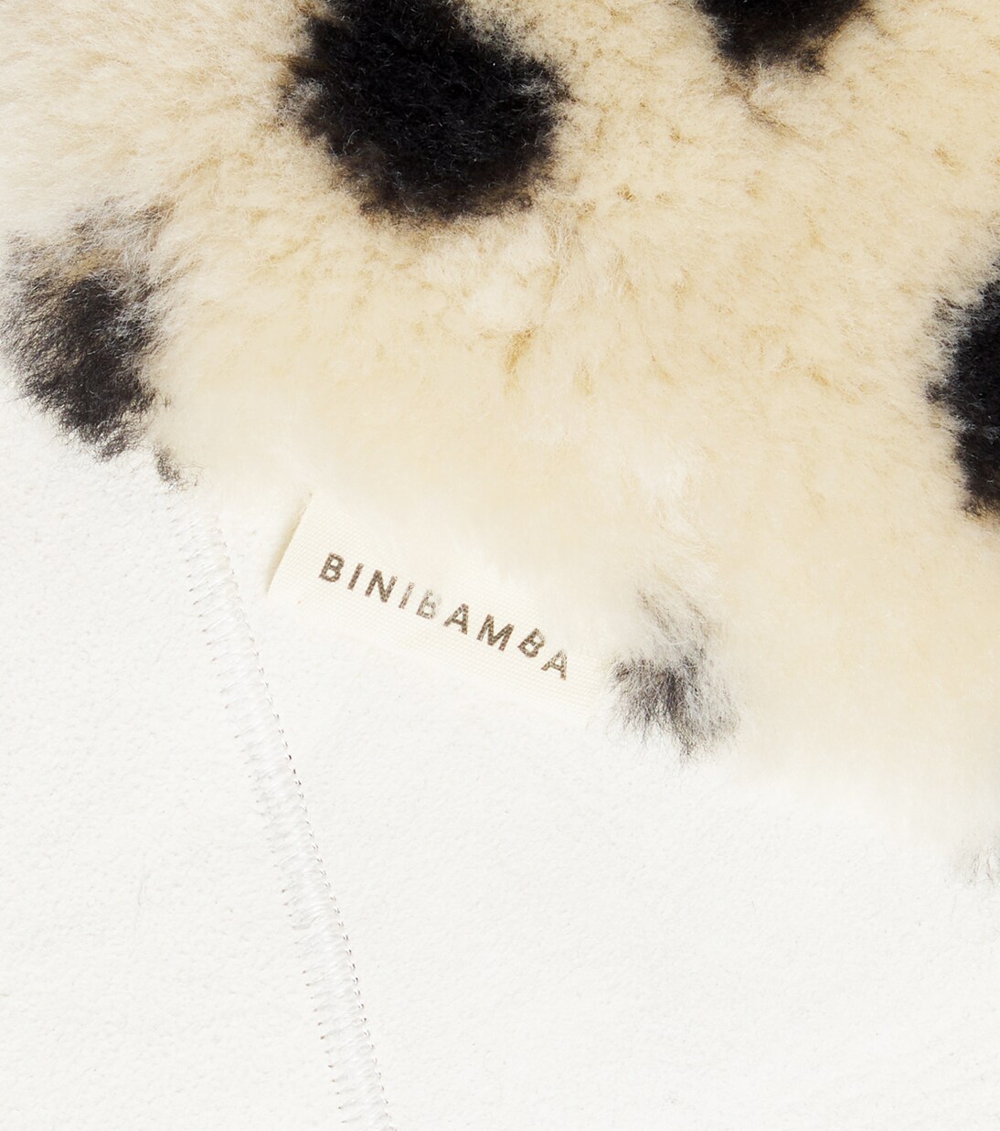 Baby Decke Snuggler® aus Shearling | Binibamba