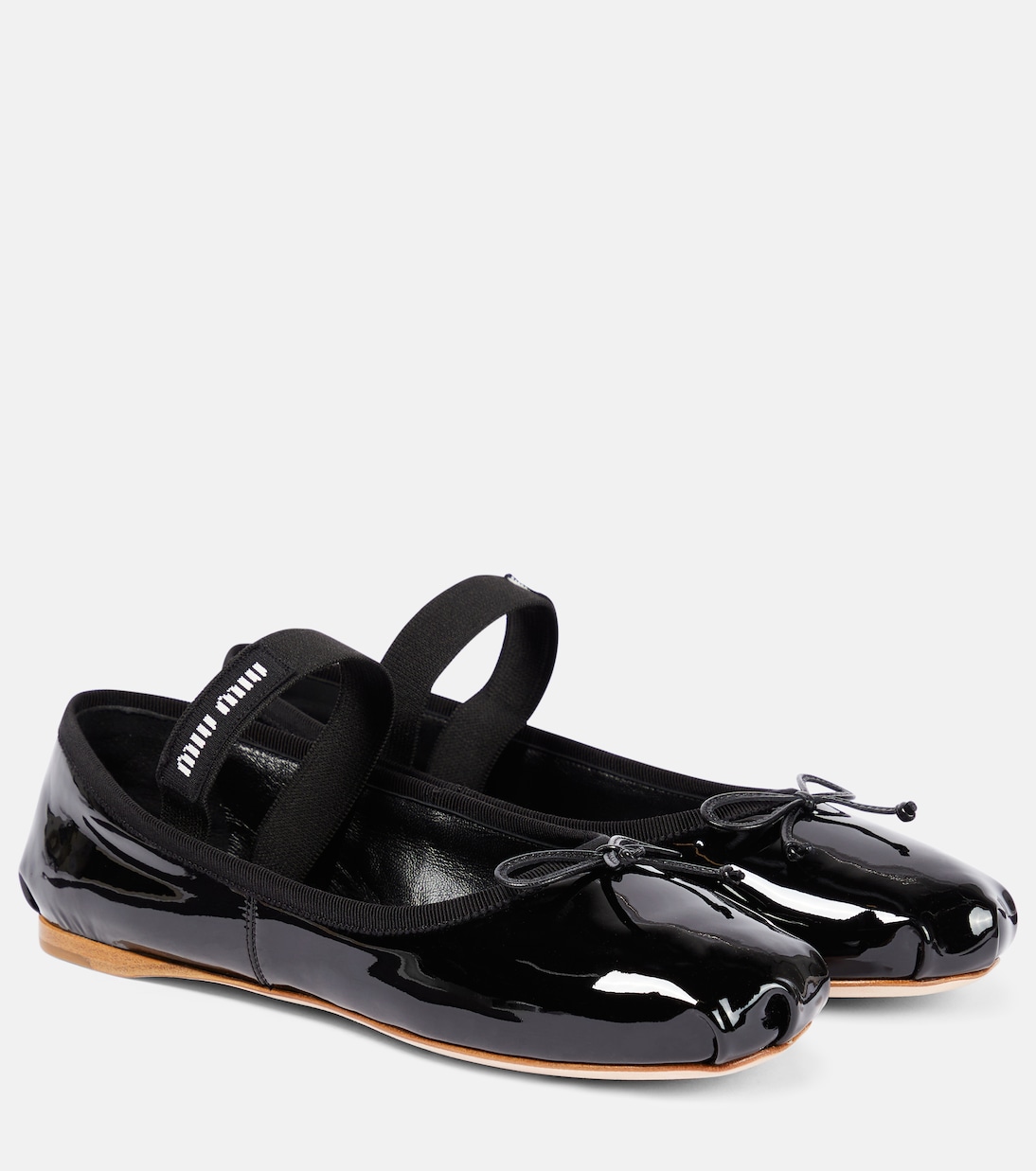 Ballerine in vernice con logo | Miu Miu