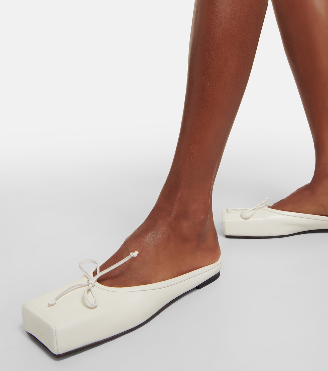 Les Mules Plates ballet flats | Jacquemus