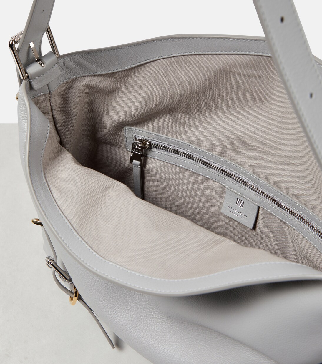 Borsa a spalla Voyou Medium in pelle | Givenchy
