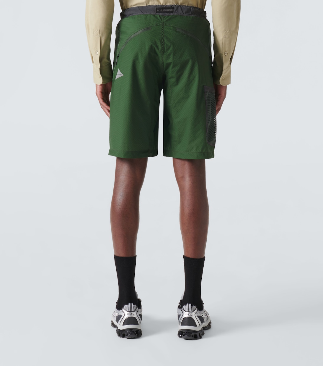 Shorts de nylon ripstop | And Wander