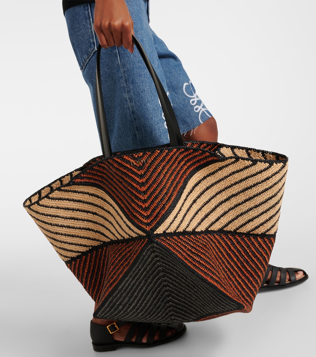 Cabas Puzzle Fold XXL en raphia | Loewe