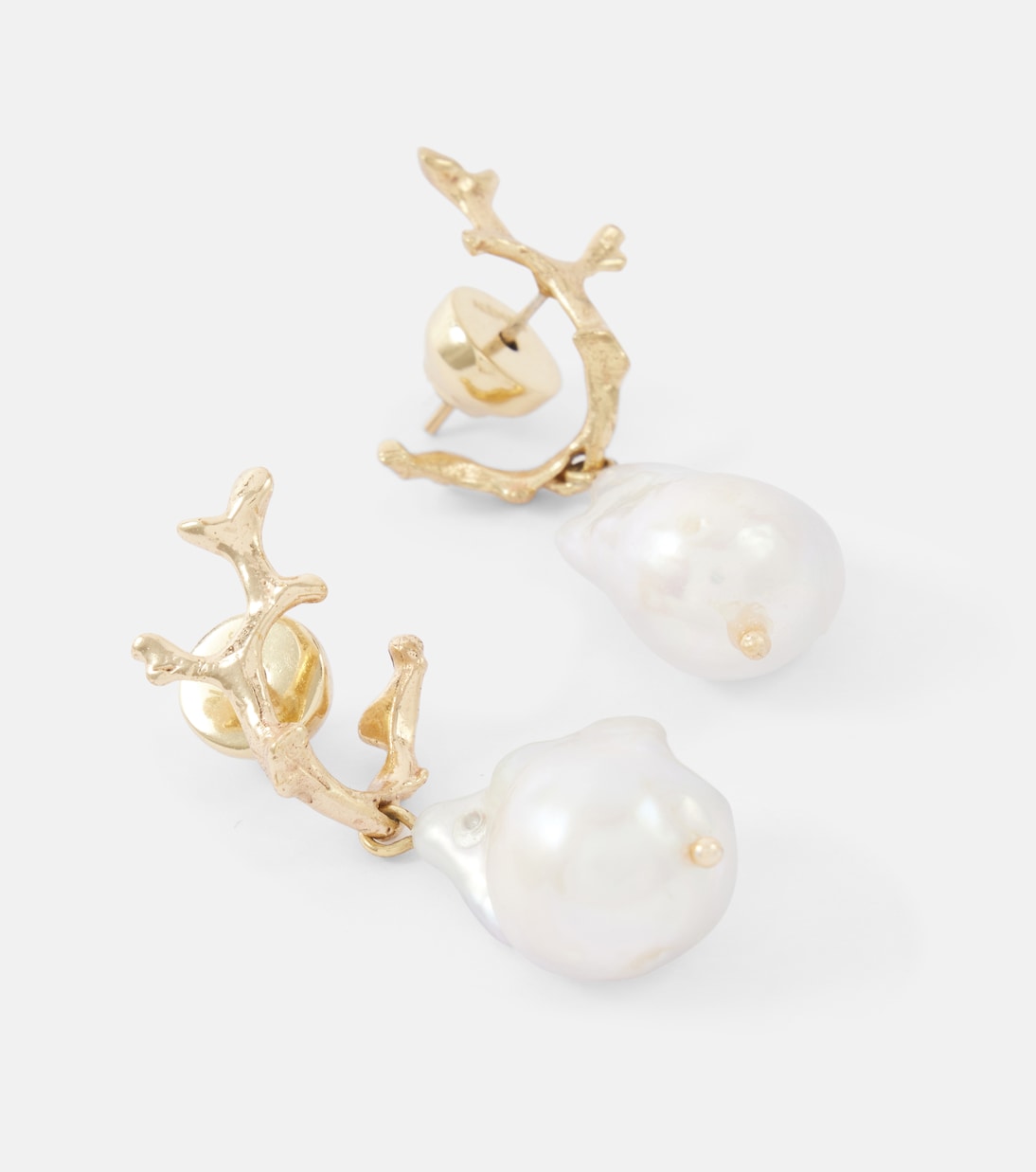 Orecchini Sogni di Corallo con Perla d'Acqua Dolce - Collezione ALÉMAIS per Giovani Stilisti