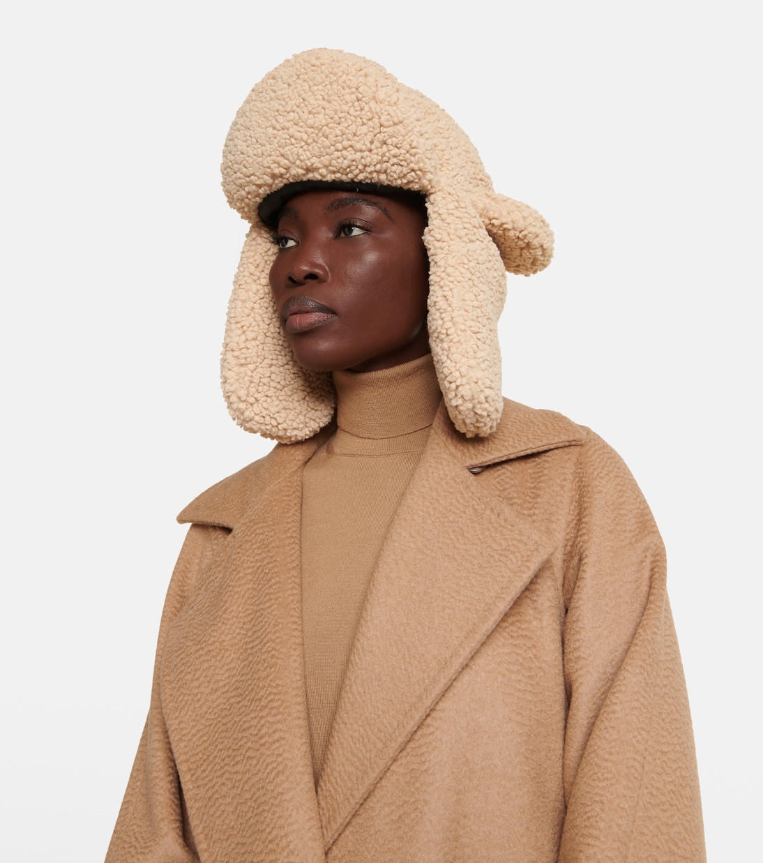 Cappello in shearling sintetico | Ruslan Baginskiy