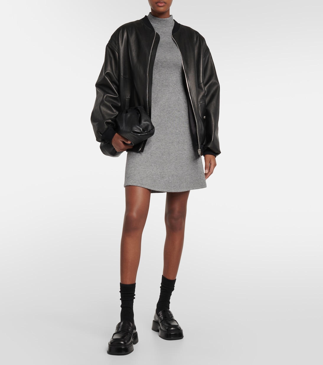 Robe | Vince