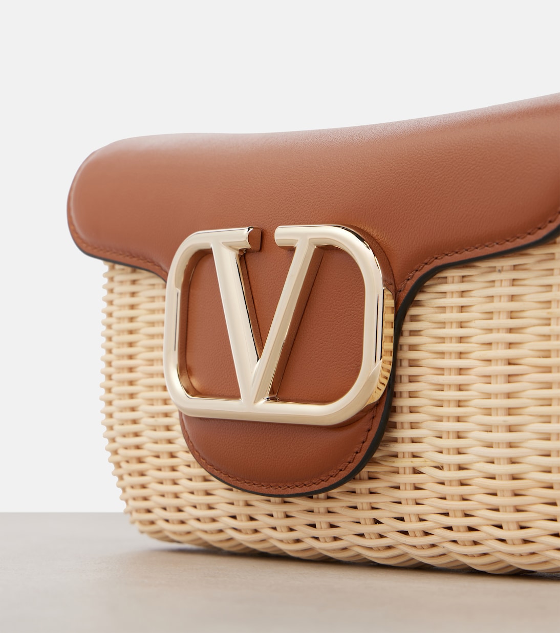 Schultertasche Locò Small mit Leder | Valentino Garavani