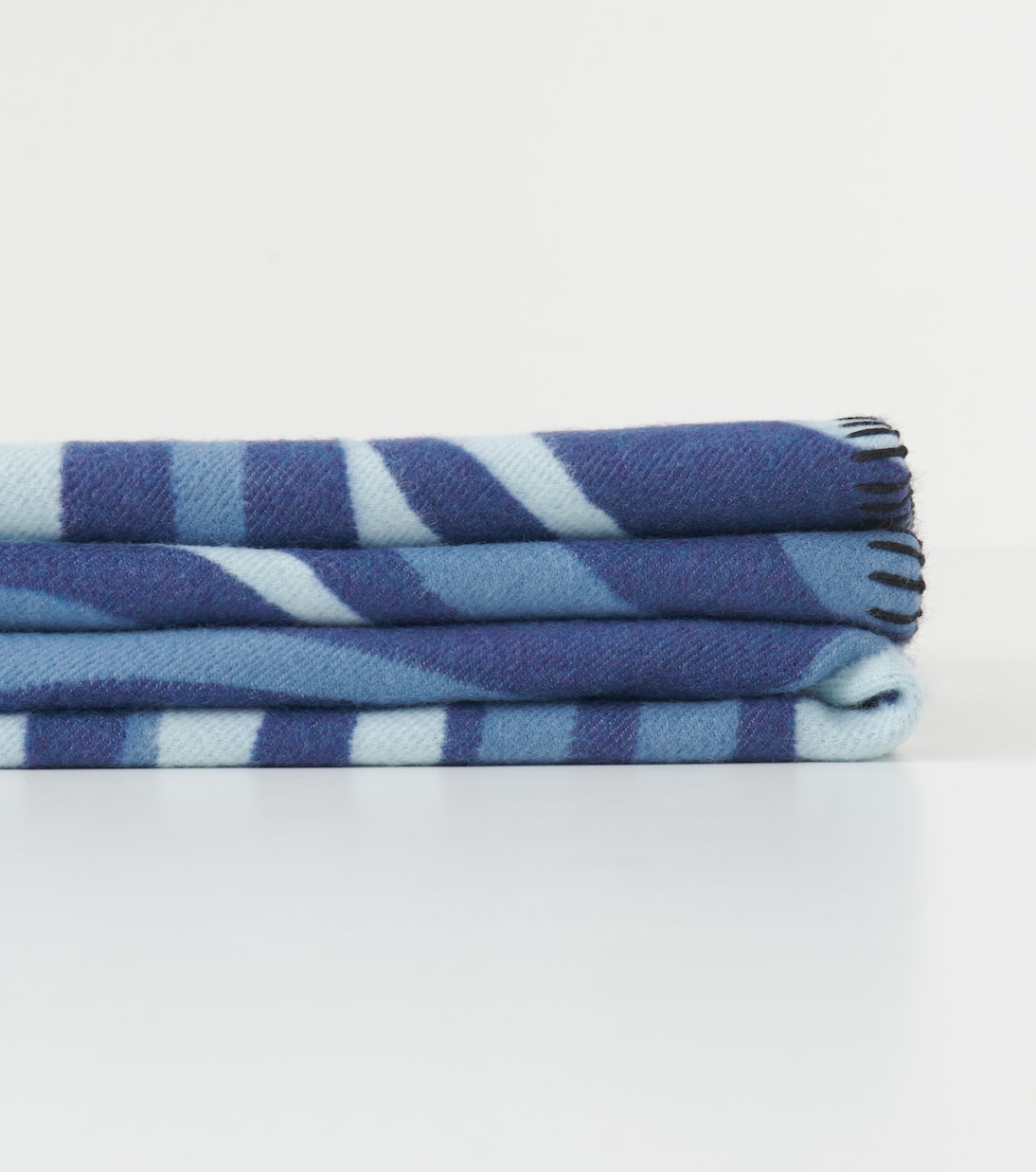 Marmo wool and silk blanket | Pucci