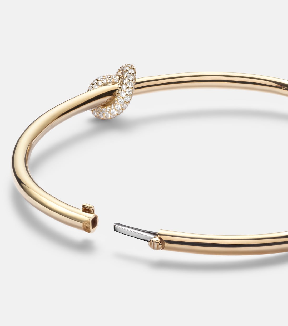 Legacy Knot 18kt gold bracelet with diamonds | Engelbert