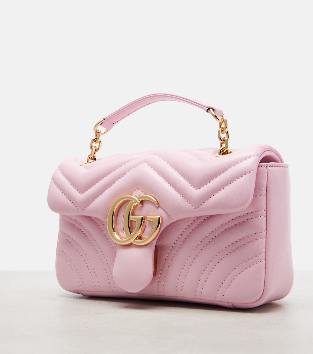 GG Marmont Small leather shoulder bag | Gucci